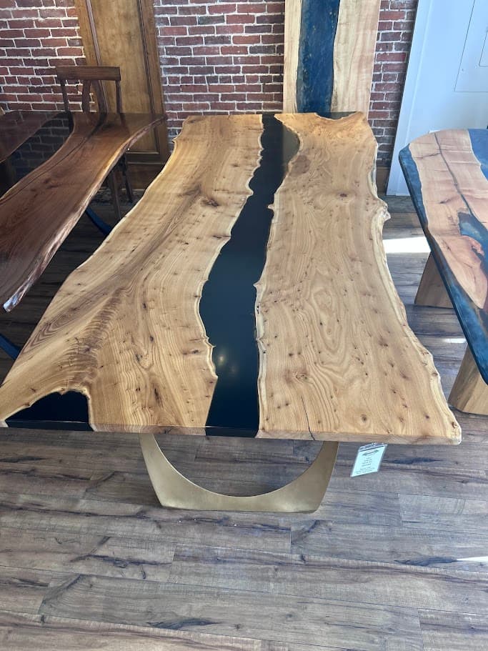 Elm custom table example