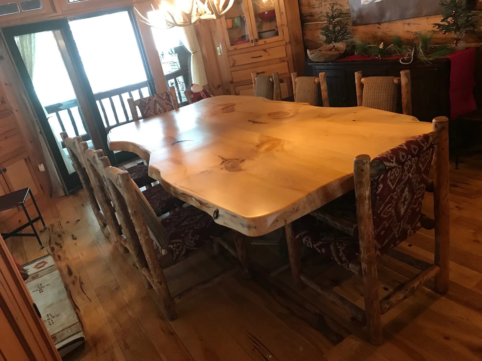 Pine custom table example