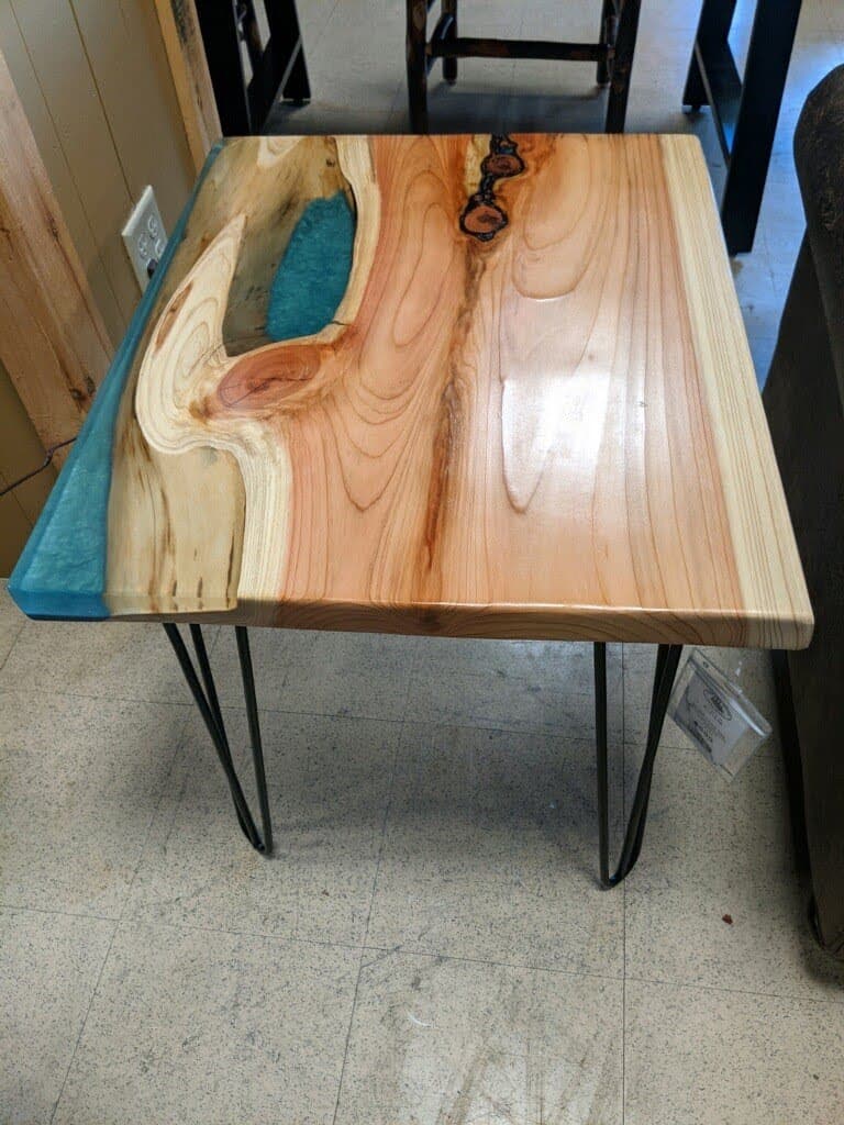 Redwood custom table example