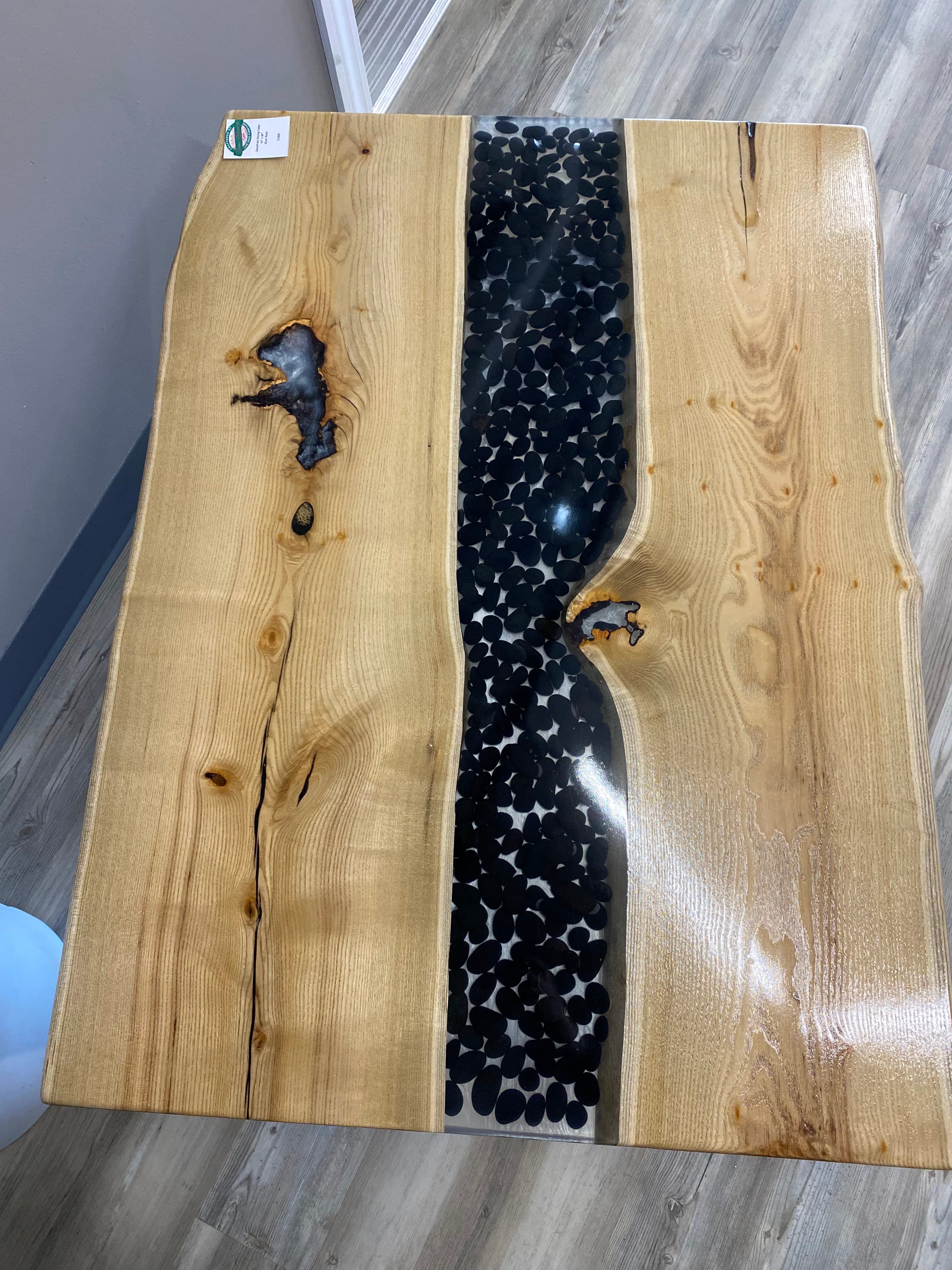 Sassafras custom table example